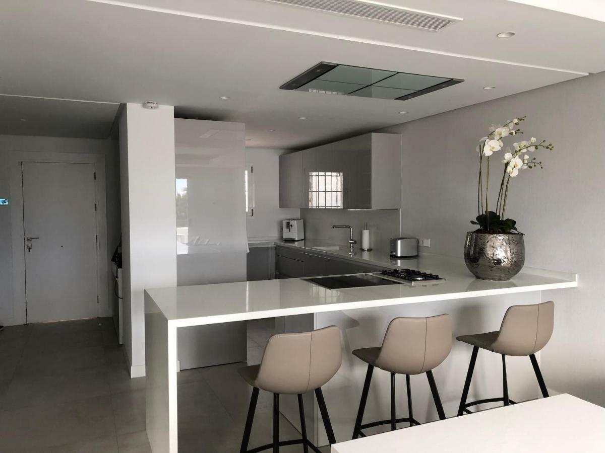 Modern Apartment Puente Romano Marbella Eksteriør bilde