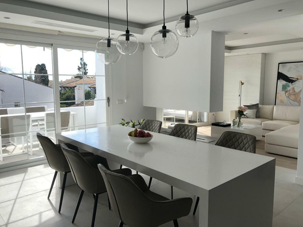 Modern Apartment Puente Romano Marbella Eksteriør bilde